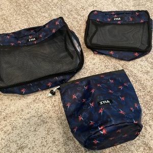 Set of 3 travel set